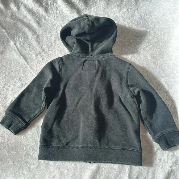 OshKosh B'gosh - full zip hoodie. Size 3 - Picture 4 of 4
